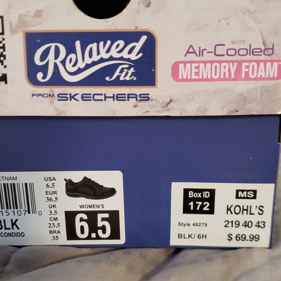 Skechers Relaxed Fit Slip On Sneakers - Picture 6 of 6